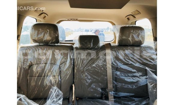 Buy Import Toyota Land Cruiser White Car in Import - Dubai in Agalega Islands Buy Import Toyota Land Cruiser White Car in Import - Dubai in Agalega Islands