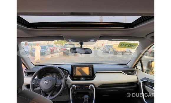 Buy Import Toyota HiAce Other Truck in Import - Dubai in Agalega Islands Buy Import Toyota HiAce Other Truck in Import - Dubai in Agalega Islands