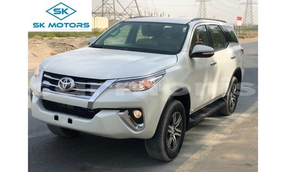 Buy Import Toyota Fortuner White Car in Import - Dubai in Agalega Islands Buy Import Toyota Fortuner White Car in Import - Dubai in Agalega Islands