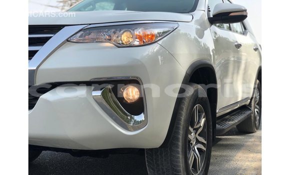 Buy Import Toyota Fortuner White Car in Import - Dubai in Agalega Islands Buy Import Toyota Fortuner White Car in Import - Dubai in Agalega Islands