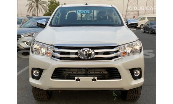 Buy Import Toyota Hilux White Car in Import - Dubai in Agalega Islands Buy Import Toyota Hilux White Car in Import - Dubai in Agalega Islands