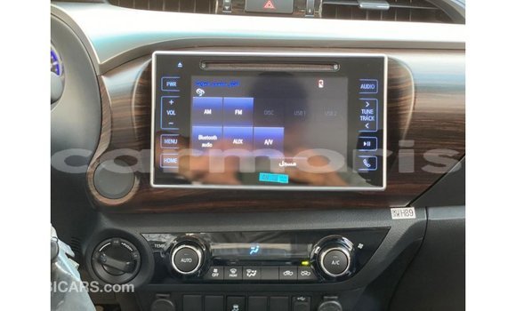 Buy Import Toyota Hilux White Car in Import - Dubai in Agalega Islands Buy Import Toyota Hilux White Car in Import - Dubai in Agalega Islands