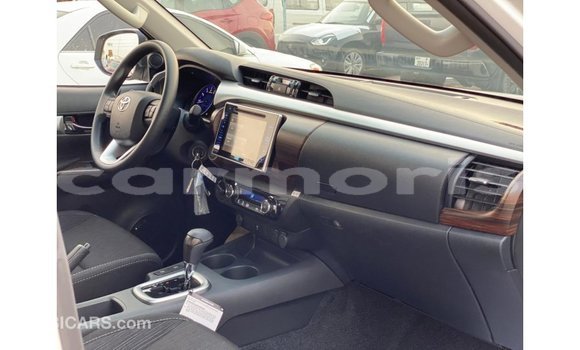 Buy Import Toyota Hilux White Car in Import - Dubai in Agalega Islands Buy Import Toyota Hilux White Car in Import - Dubai in Agalega Islands