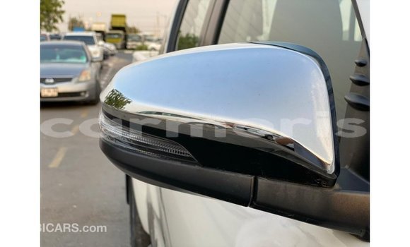 Buy Import Toyota Hilux White Car in Import - Dubai in Agalega Islands Buy Import Toyota Hilux White Car in Import - Dubai in Agalega Islands