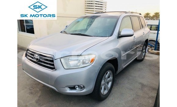 Buy Import Toyota Highlander Other Car in Import - Dubai in Agalega Islands
