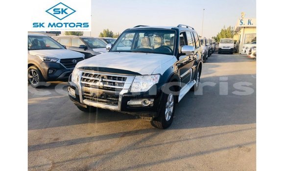 Buy Import Mitsubishi Pajero Black Car in Import - Dubai in Agalega Islands Buy Import Mitsubishi Pajero Black Car in Import - Dubai in Agalega Islands