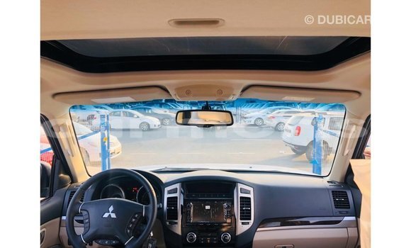 Buy Import Mitsubishi Pajero Black Car in Import - Dubai in Agalega Islands Buy Import Mitsubishi Pajero Black Car in Import - Dubai in Agalega Islands