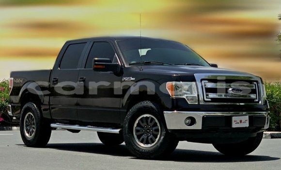 Buy Import Ford Club Wagon Brown Car in Import - Dubai in Agalega Islands