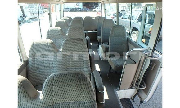 Buy Import Toyota Coaster White Car in Import - Dubai in Agalega Islands Buy Import Toyota Coaster White Car in Import - Dubai in Agalega Islands