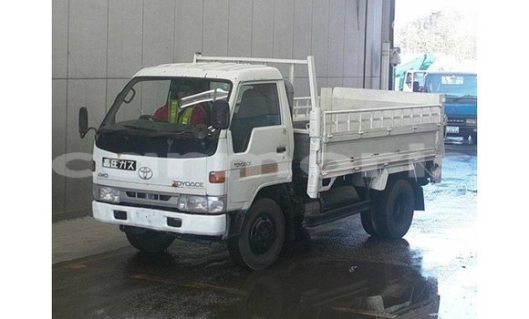 Buy Import Toyota Dyna White Truck in Import - Dubai in Agalega Islands Buy Import Toyota Dyna White Truck in Import - Dubai in Agalega Islands
