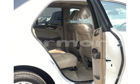 Buy Import Mercedes-Benz 190 White Car in Import - Dubai in Agalega Islands Buy Import Mercedes-Benz 190 White Car in Import - Dubai in Agalega Islands