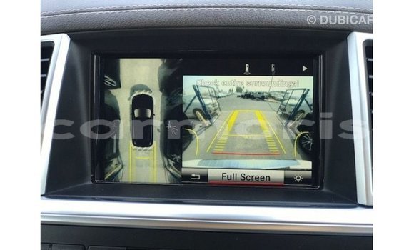 Buy Import Mercedes-Benz 190 White Car in Import - Dubai in Agalega Islands Buy Import Mercedes-Benz 190 White Car in Import - Dubai in Agalega Islands