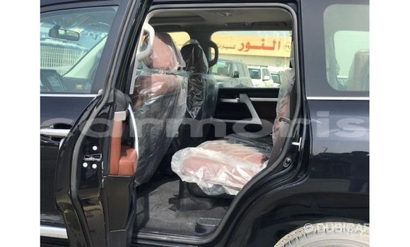 Buy Import Toyota Land Cruiser Black Car in Import - Dubai in Agalega Islands Buy Import Toyota Land Cruiser Black Car in Import - Dubai in Agalega Islands