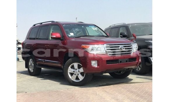 Acheter Import Voiture Toyota Land Cruiser Rouge à Import - Dubai, Îles Agalega Acheter Import Voiture Toyota Land Cruiser Rouge à Import - Dubai, Îles Agalega
