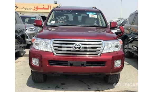 Acheter Import Voiture Toyota Land Cruiser Rouge à Import - Dubai, Îles Agalega Acheter Import Voiture Toyota Land Cruiser Rouge à Import - Dubai, Îles Agalega