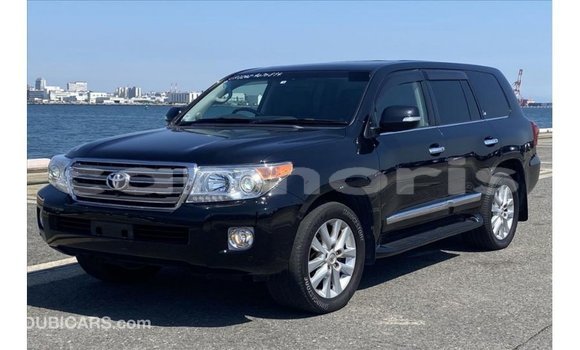 Acheter Import Voiture Toyota Land Cruiser Noir à Import - Dubai, Îles Agalega Acheter Import Voiture Toyota Land Cruiser Noir à Import - Dubai, Îles Agalega
