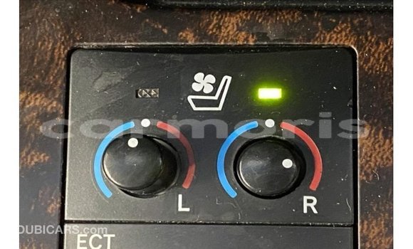 Acheter Import Voiture Toyota Land Cruiser Noir à Import - Dubai, Îles Agalega Acheter Import Voiture Toyota Land Cruiser Noir à Import - Dubai, Îles Agalega