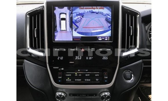 Acheter Import Voiture Toyota Land Cruiser Blanc à Import - Dubai, Îles Agalega Acheter Import Voiture Toyota Land Cruiser Blanc à Import - Dubai, Îles Agalega