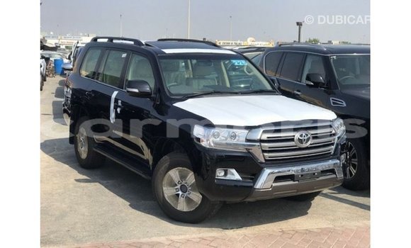 Acheter Import Voiture Toyota Land Cruiser Noir à Import - Dubai, Îles Agalega Acheter Import Voiture Toyota Land Cruiser Noir à Import - Dubai, Îles Agalega