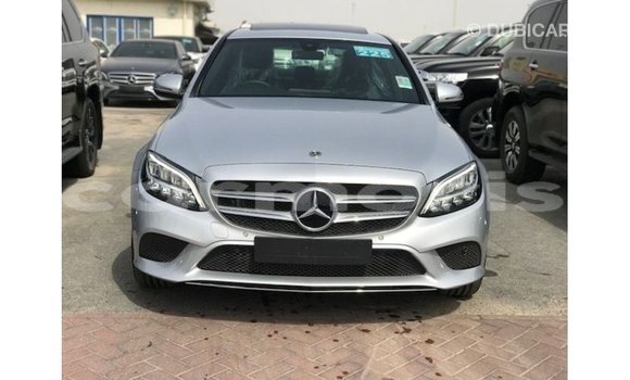 Acheter Import Voiture Mercedes-Benz 200 Autre à Import - Dubai, Îles Agalega Acheter Import Voiture Mercedes-Benz 200 Autre à Import - Dubai, Îles Agalega