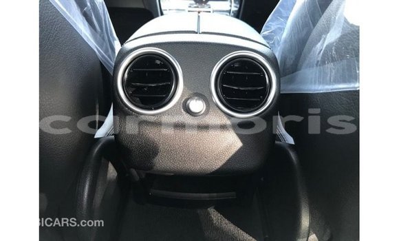 Acheter Import Voiture Mercedes-Benz 200 Autre à Import - Dubai, Îles Agalega Acheter Import Voiture Mercedes-Benz 200 Autre à Import - Dubai, Îles Agalega