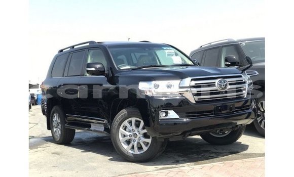 Acheter Import Voiture Toyota Land Cruiser Noir à Import - Dubai, Îles Agalega Acheter Import Voiture Toyota Land Cruiser Noir à Import - Dubai, Îles Agalega