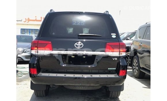 Acheter Import Voiture Toyota Land Cruiser Noir à Import - Dubai, Îles Agalega Acheter Import Voiture Toyota Land Cruiser Noir à Import - Dubai, Îles Agalega
