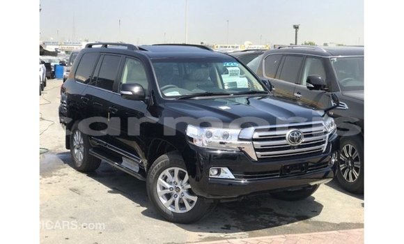 Acheter Import Voiture Toyota Land Cruiser Noir à Import - Dubai, Îles Agalega Acheter Import Voiture Toyota Land Cruiser Noir à Import - Dubai, Îles Agalega