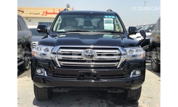 Acheter Import Voiture Toyota Land Cruiser Noir à Import - Dubai, Îles Agalega Acheter Import Voiture Toyota Land Cruiser Noir à Import - Dubai, Îles Agalega