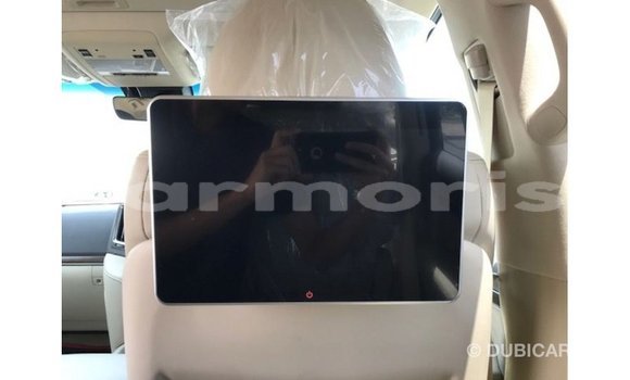 Acheter Import Voiture Toyota Land Cruiser Noir à Import - Dubai, Îles Agalega Acheter Import Voiture Toyota Land Cruiser Noir à Import - Dubai, Îles Agalega