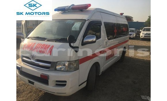 Buy Import Toyota Hiace White Car in Import - Dubai in Agalega Islands Buy Import Toyota Hiace White Car in Import - Dubai in Agalega Islands