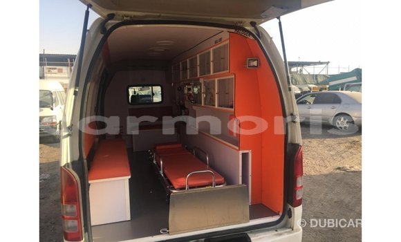 Buy Import Toyota Hiace White Car in Import - Dubai in Agalega Islands Buy Import Toyota Hiace White Car in Import - Dubai in Agalega Islands