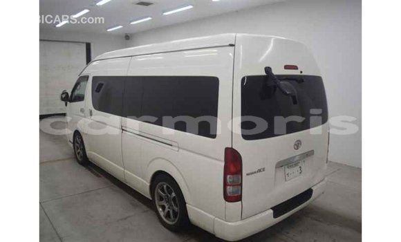 Buy Import Toyota Hiace White Car in Import - Dubai in Agalega Islands Buy Import Toyota Hiace White Car in Import - Dubai in Agalega Islands