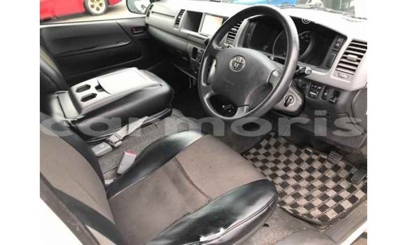 Buy Import Toyota Hiace White Car in Import - Dubai in Agalega Islands Buy Import Toyota Hiace White Car in Import - Dubai in Agalega Islands