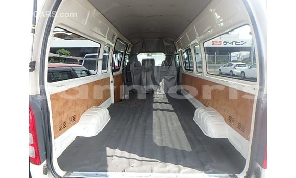 Buy Import Toyota Hiace White Car in Import - Dubai in Agalega Islands Buy Import Toyota Hiace White Car in Import - Dubai in Agalega Islands
