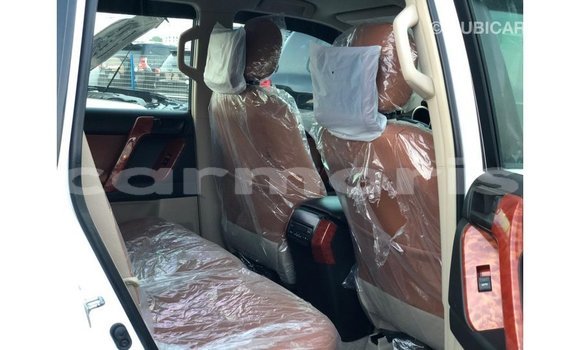 Buy Import Toyota Prado White Car in Import - Dubai in Agalega Islands Buy Import Toyota Prado White Car in Import - Dubai in Agalega Islands