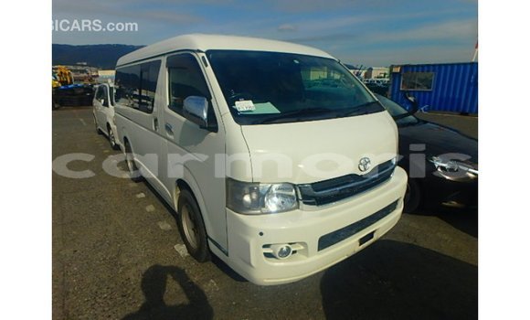 Buy Import Toyota Hiace White Car in Import - Dubai in Agalega Islands Buy Import Toyota Hiace White Car in Import - Dubai in Agalega Islands