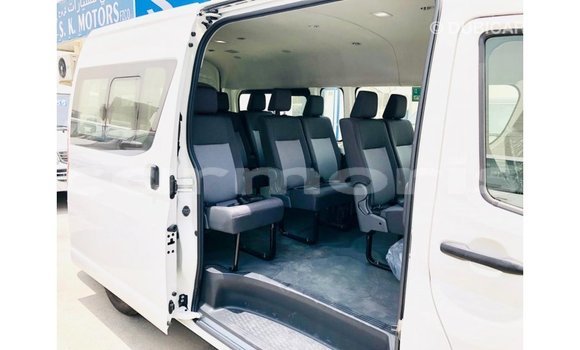 Buy Import Toyota Hiace White Car in Import - Dubai in Agalega Islands Buy Import Toyota Hiace White Car in Import - Dubai in Agalega Islands