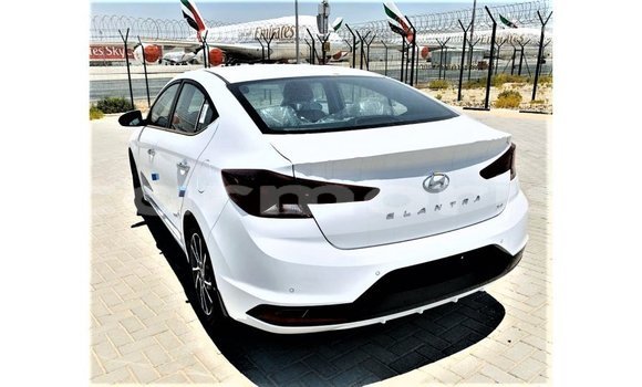 Buy Import Hyundai Elantra White Car in Import - Dubai in Agalega Islands Buy Import Hyundai Elantra White Car in Import - Dubai in Agalega Islands