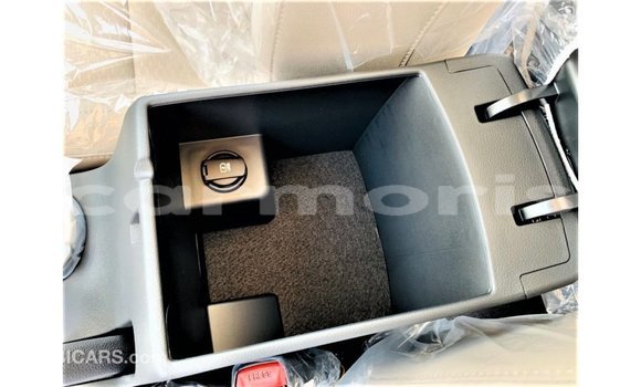 Buy Import Hyundai Elantra White Car in Import - Dubai in Agalega Islands Buy Import Hyundai Elantra White Car in Import - Dubai in Agalega Islands