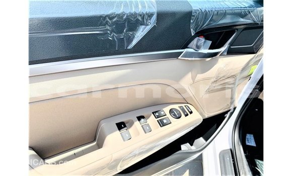 Buy Import Hyundai Elantra White Car in Import - Dubai in Agalega Islands Buy Import Hyundai Elantra White Car in Import - Dubai in Agalega Islands