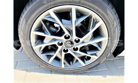 Buy Import Hyundai Elantra White Car in Import - Dubai in Agalega Islands Buy Import Hyundai Elantra White Car in Import - Dubai in Agalega Islands