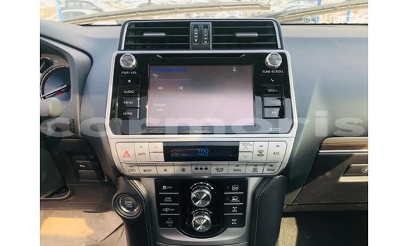 Acheter Import Voiture Toyota Prado Marron à Import - Dubai, Îles Agalega Acheter Import Voiture Toyota Prado Marron à Import - Dubai, Îles Agalega