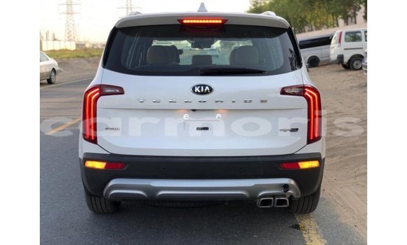 Buy Import Kia Carens White Car in Import - Dubai in Agalega Islands Buy Import Kia Carens White Car in Import - Dubai in Agalega Islands