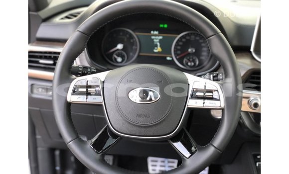 Buy Import Kia Carens White Car in Import - Dubai in Agalega Islands Buy Import Kia Carens White Car in Import - Dubai in Agalega Islands