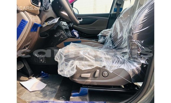 Buy Import Hyundai Santa Fe Green Car in Import - Dubai in Agalega Islands Buy Import Hyundai Santa Fe Green Car in Import - Dubai in Agalega Islands