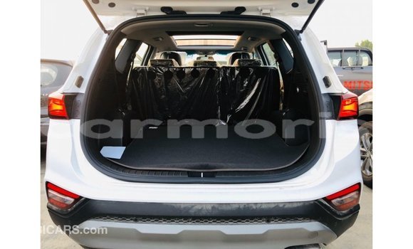 Buy Import Hyundai Santa Fe White Car in Import - Dubai in Agalega Islands Buy Import Hyundai Santa Fe White Car in Import - Dubai in Agalega Islands