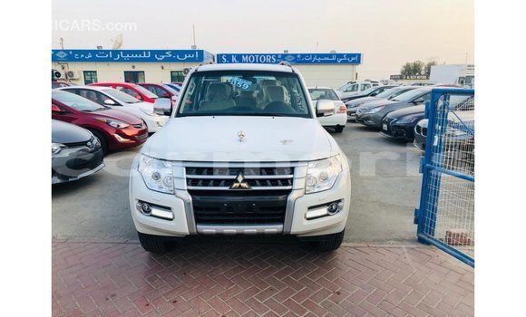 Buy Import Mitsubishi Pajero White Car in Import - Dubai in Agalega Islands Buy Import Mitsubishi Pajero White Car in Import - Dubai in Agalega Islands