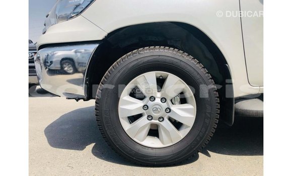Buy Import Toyota Hilux White Car in Import - Dubai in Agalega Islands Buy Import Toyota Hilux White Car in Import - Dubai in Agalega Islands