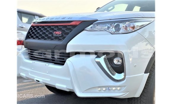 Buy Import Toyota Fortuner White Car in Import - Dubai in Agalega Islands Buy Import Toyota Fortuner White Car in Import - Dubai in Agalega Islands